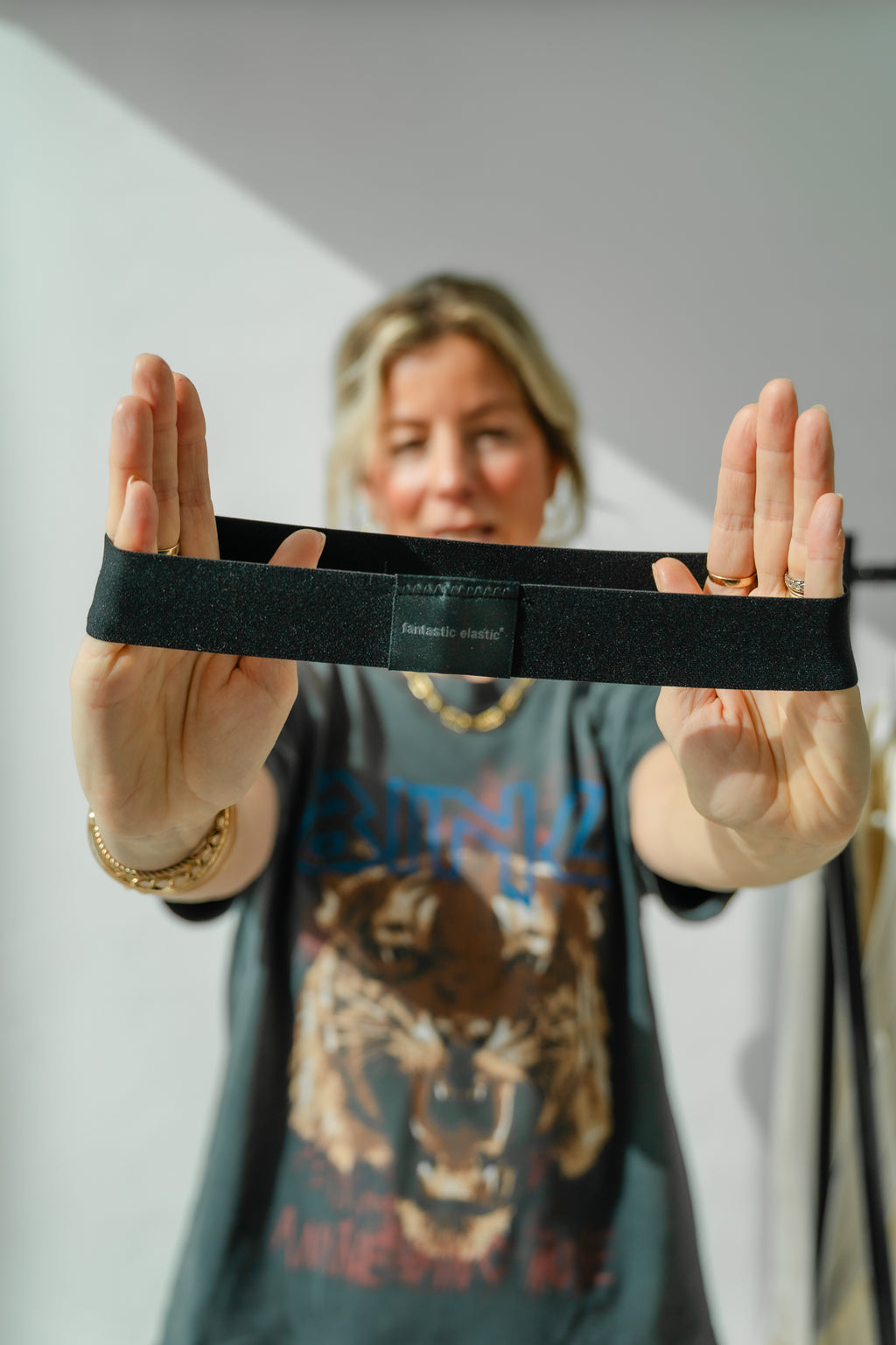 Fantastic Elastic™ | The NO bulk tuck